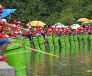 Соревнования по ловле речных рыб в Центральном Китае