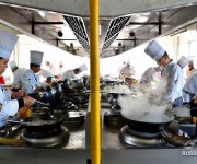 В г. Шицзячжуан открылся 8-й Всекитайский конкурс кулинарного мастерства