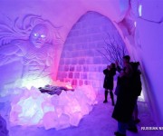 Ледяной отель на севере Китая